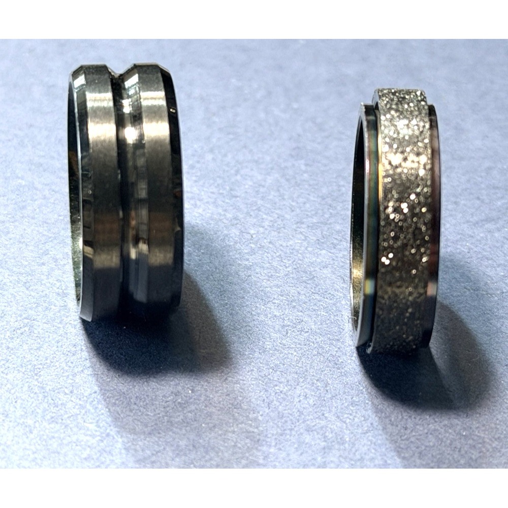 2~ BLACK RING BANDS SZ 6~1 SPINNER WITH SILVER‎ FLECKS 1BAND (2735)
